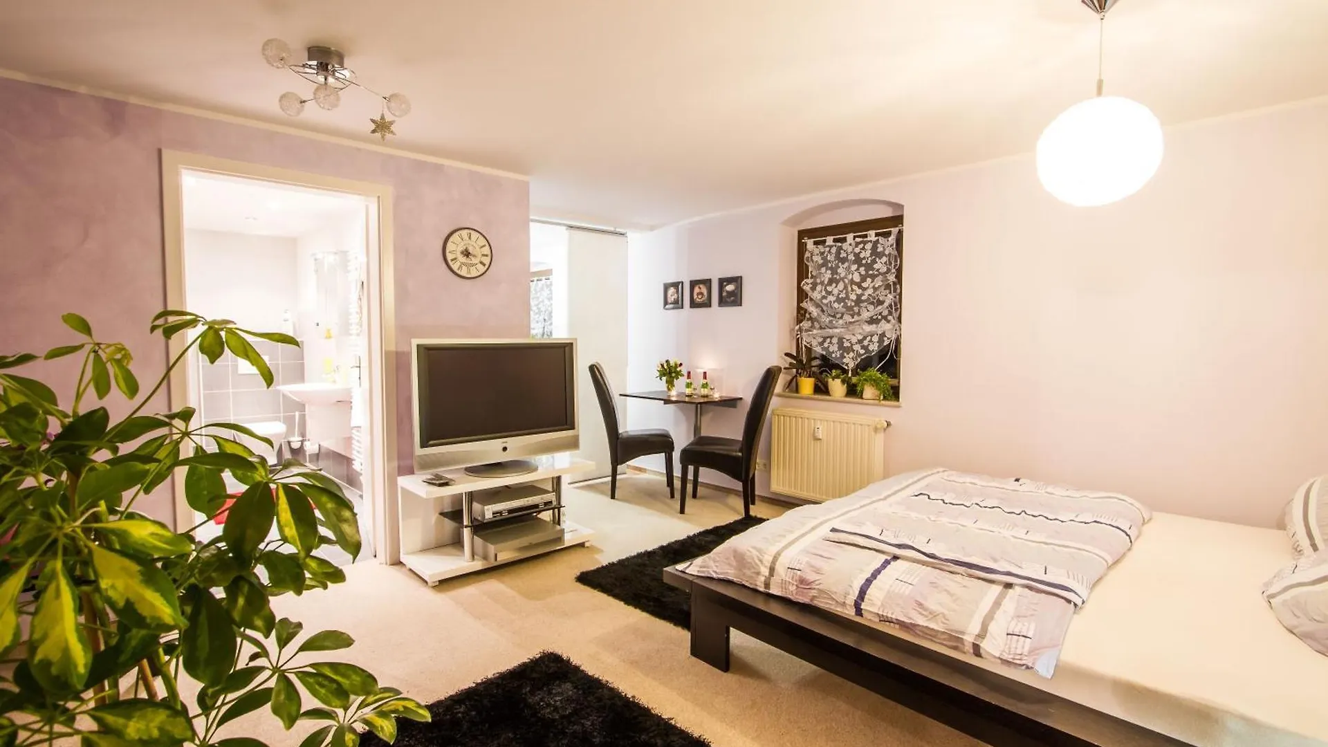 Idyllische Ferienwohnung Am Pillnitzer Schlosspark Dresden