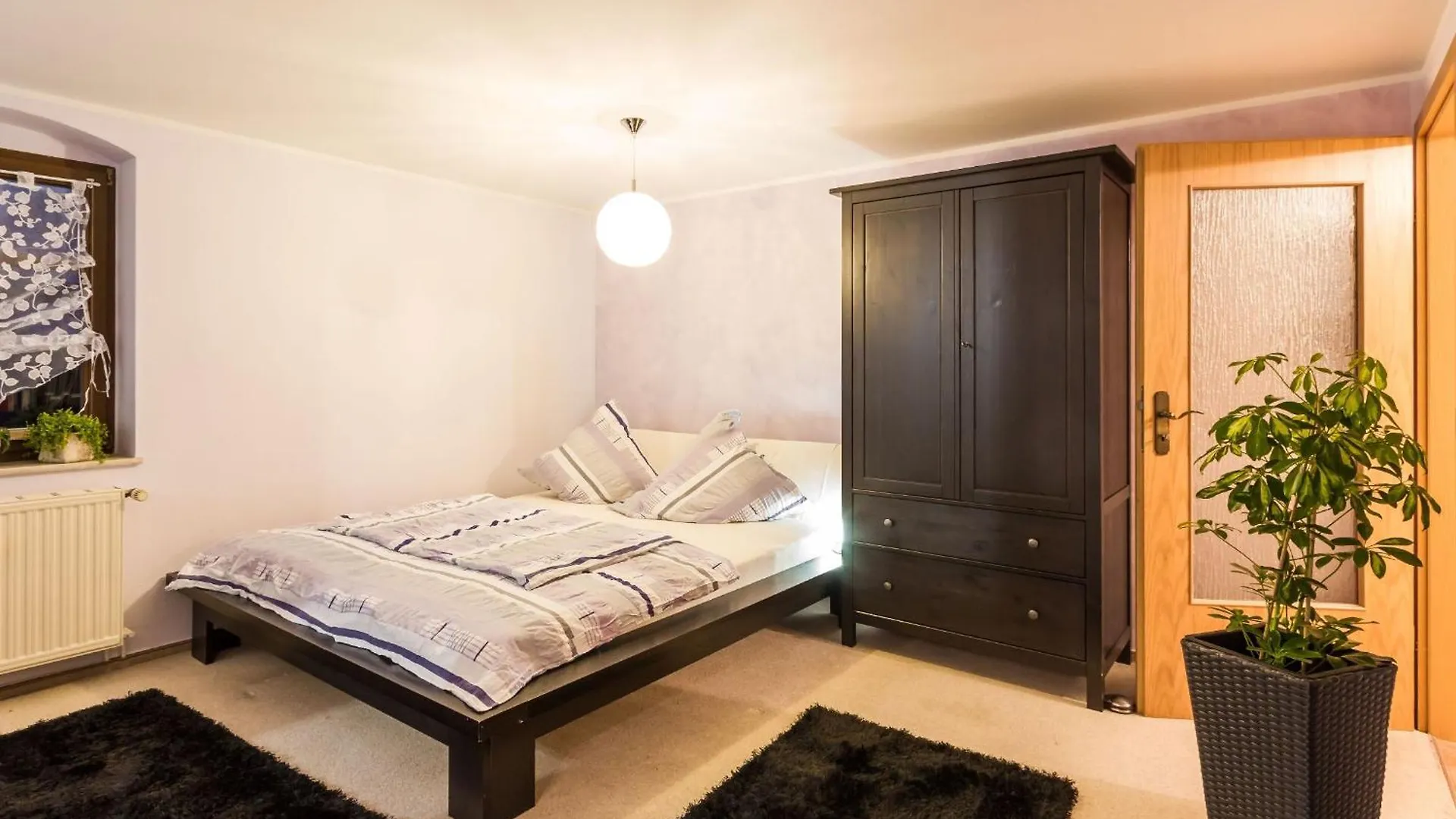 Daire Idyllische Ferienwohnung Am Pillnitzer Schlosspark Dresden Almanya