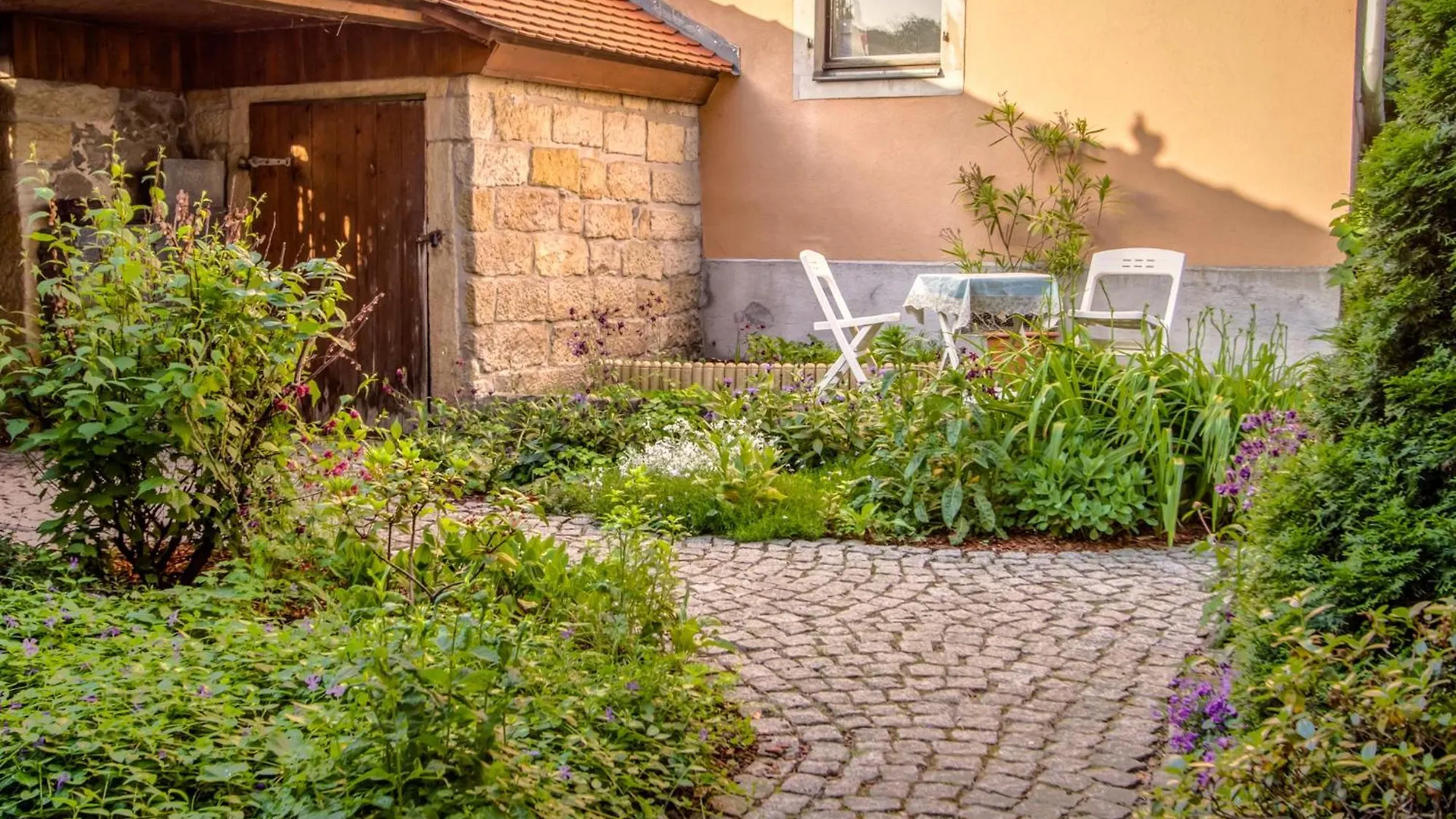 Idyllische Ferienwohnung Am Pillnitzer Schlosspark Dresden